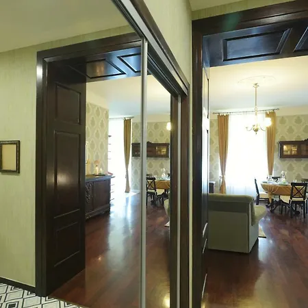 דירה Luxury Apartment/florianska Street קרקוב