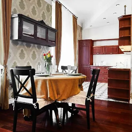 Luxury Apartment/florianska Street