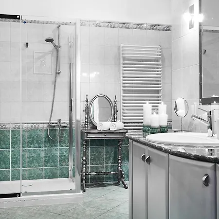 Luxury Apartment/florianska Street Apartamento